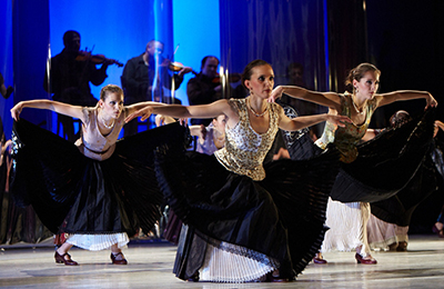 hajnali hold Dusa Gabor foto