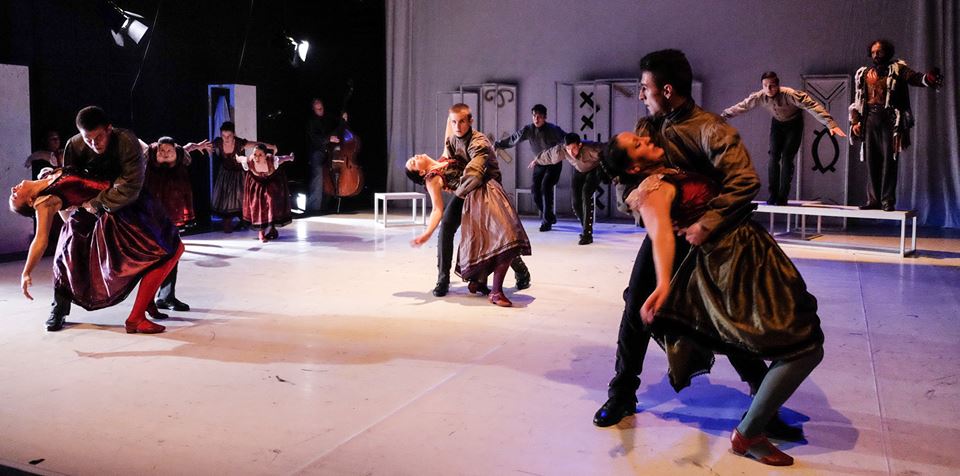 t&aacute;nc kritika erd&eacute;ly2