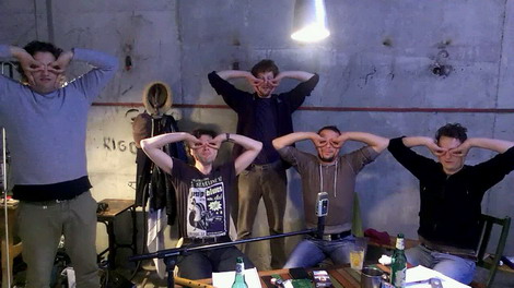 visszar&ouml;p&uuml;l&eacute;s