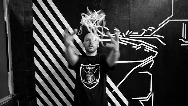 aw-Dancer-20Antony-20Hamilton-20at-20work-20130104224412177560-620x349