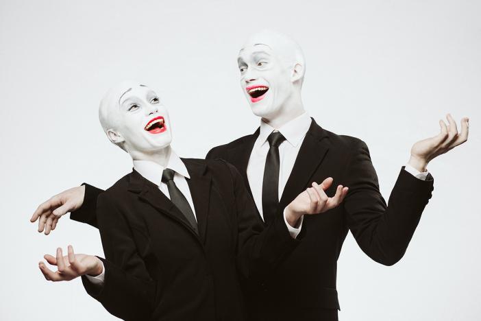 szkba abszurdia 8470 tarnavolgyizoltan web 67b3ef93be4e8fc8d6187ee443849ed3