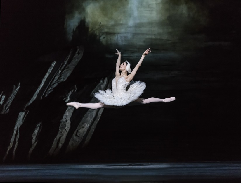 kepatmeretezes hu SwanLake.MarianelaNuezasOdette.ROH2018