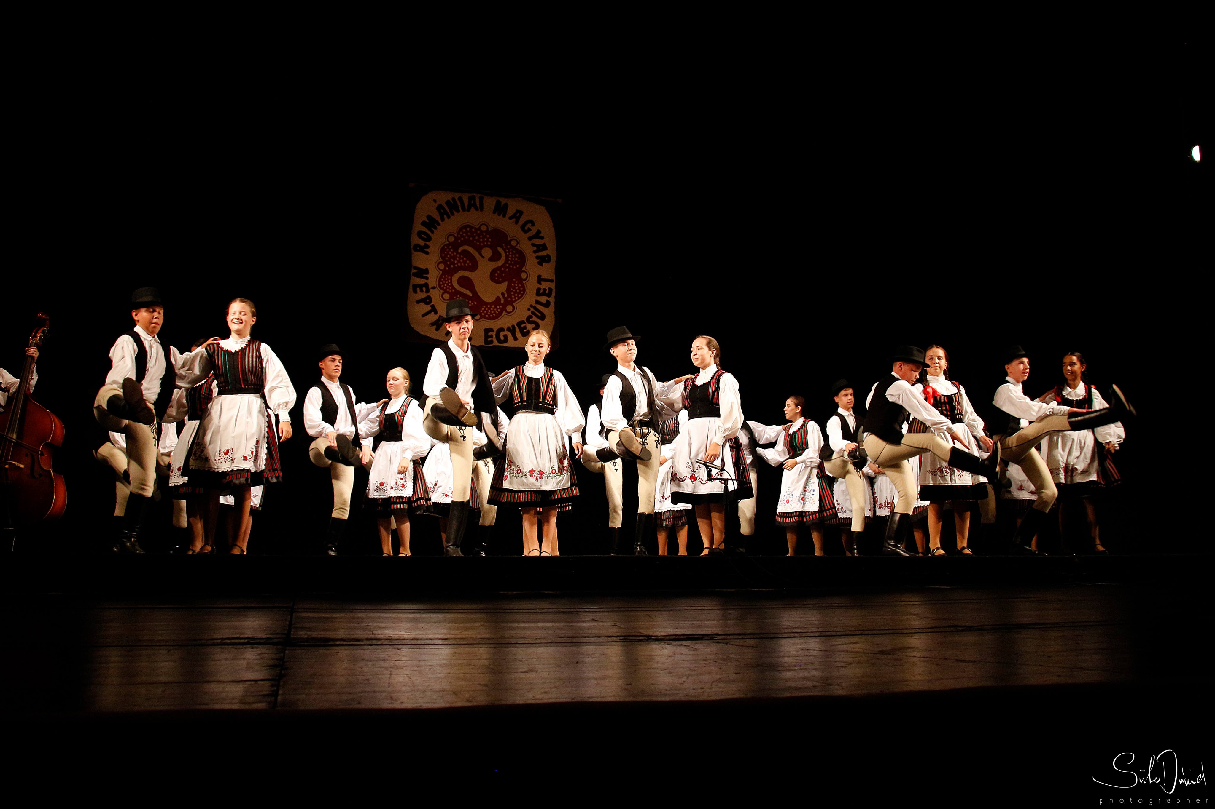 41513646 325108681569516 3961513130424532992 n