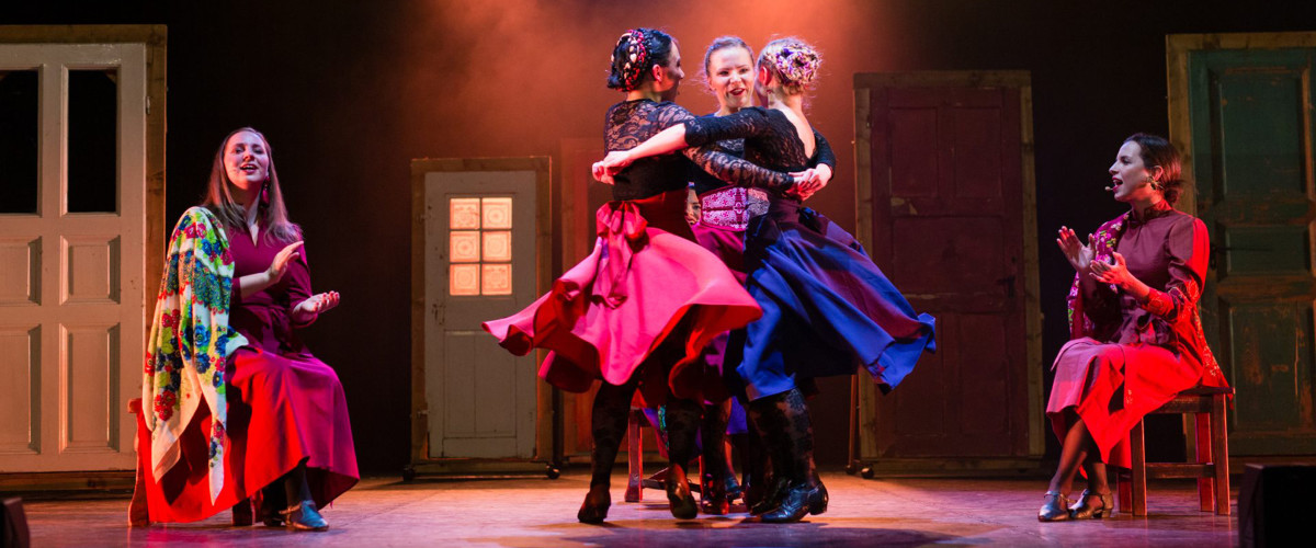 szerelmi atjarok a fitos dezso tarsulat es a dalinda trio kozos eloadasa original 226337